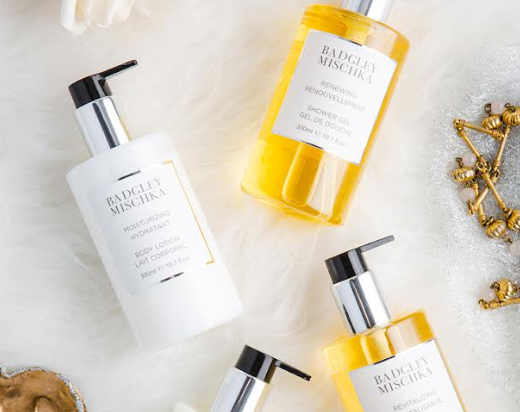Badgley Mischka Amenities